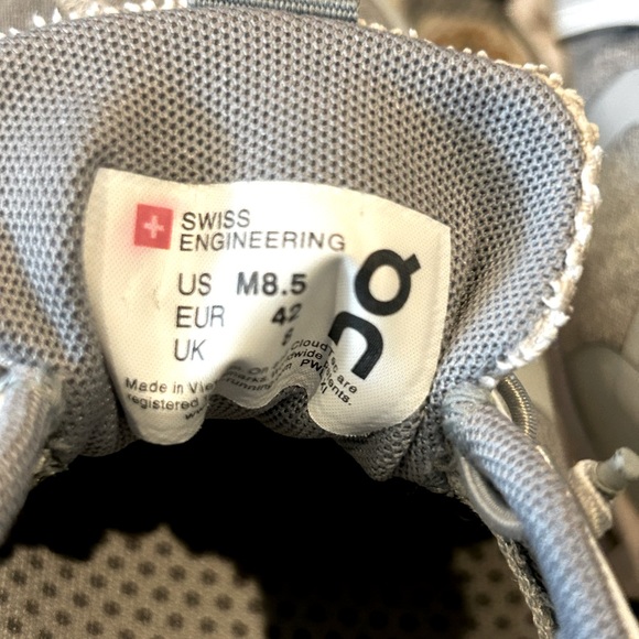 COPY - Men’s On Cloud Terry size 8.5 great condition! - Picture 2 of 12